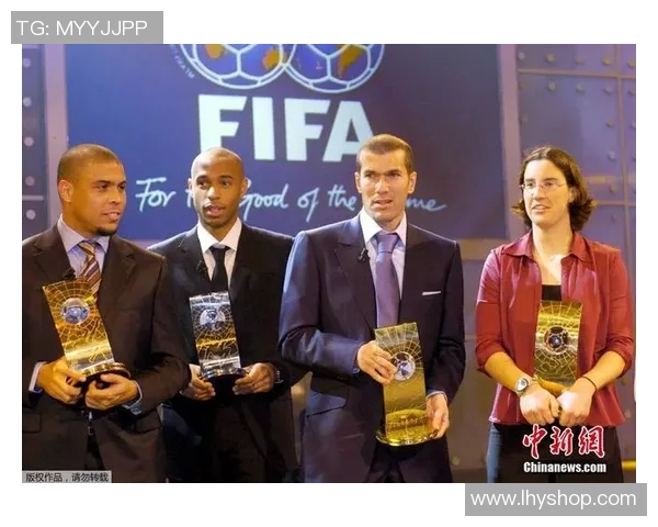 发达国家足球明星盘点：谁是当今足坛的顶尖球员与传奇人物