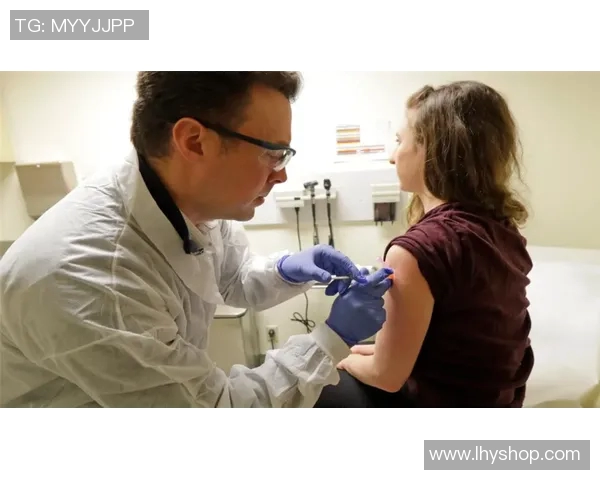 家中隔离的足球明星如何在疫情期间保持训练与心态平衡